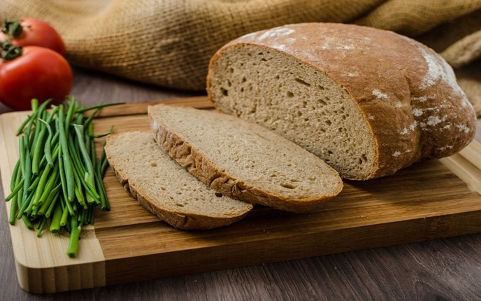 Có nên ăn bánh mì để giảm cân?