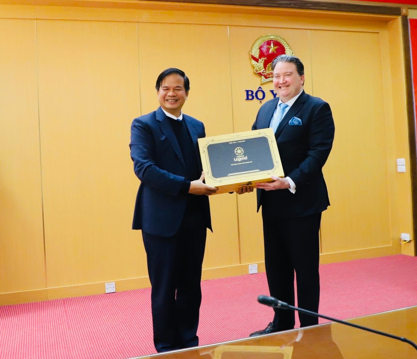 Bộ trưởng Đào Hồng Lan tiếp Đại sứ Hoa Kỳ tại Việt Nam- Ảnh 5.