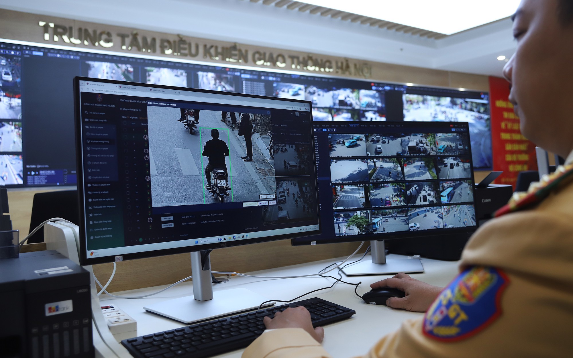 Hà Nội: Xử lý gần 1.700 học sinh vi phạm giao thông trong tháng đầu năm 2026- Ảnh 4.