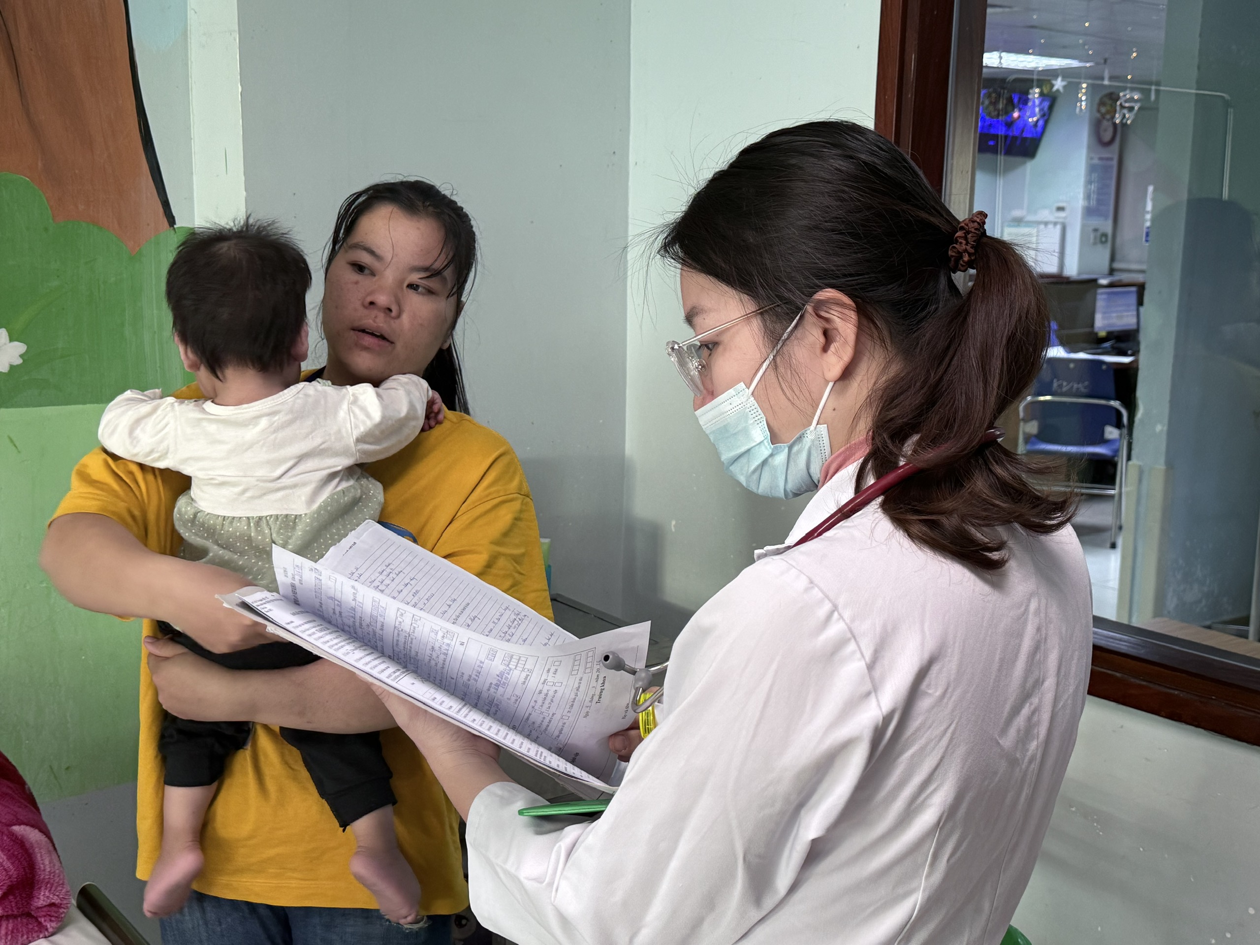 Bác sĩ Bệnh viện Nhi Trung ương 'hồi sinh' thành công ca bệnh dị dạng bạch mạch hiếm gặp trong y văn- Ảnh 2.