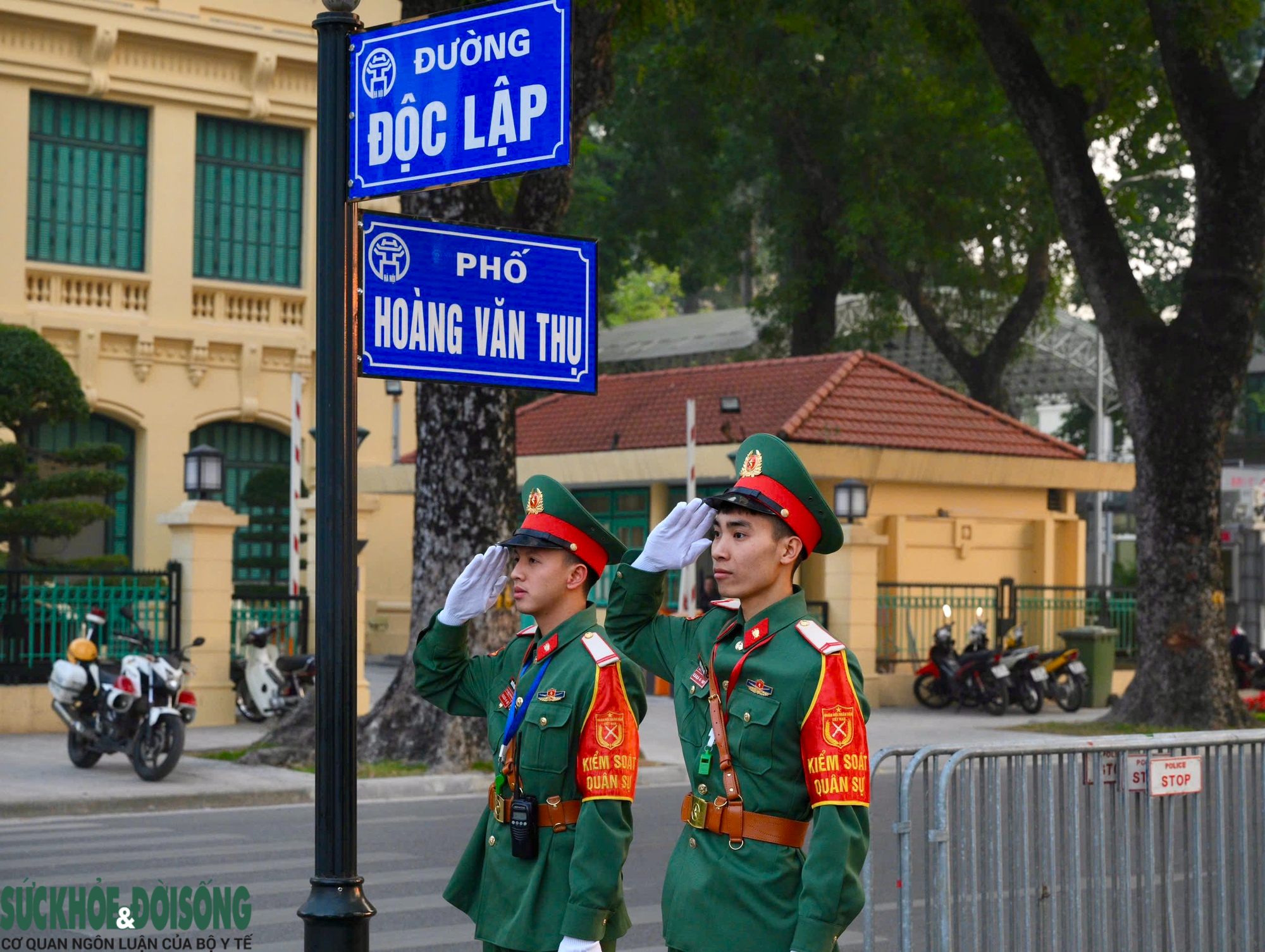 Cận cảnh diễn tập phương án dẫn đoàn, bảo vệ an ninh phục vụ Đại hội XIV- Ảnh 6.