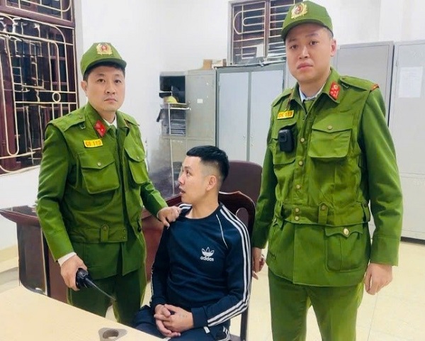 Bắt đối tượng đốt nhà trọ do mâu thuẫn tình cảm tại phường Hà Đông- Ảnh 1.