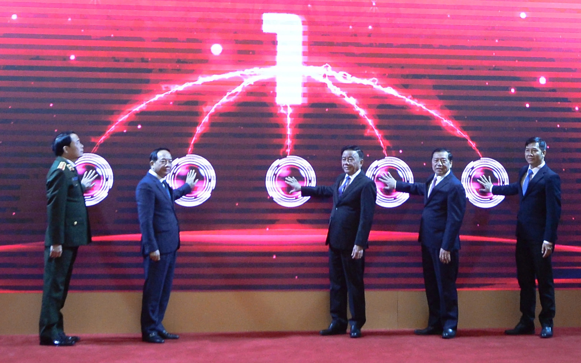 Phát biểu của Thường trực Ban Bí thư Trần Cẩm Tú tại Lễ ra mắt ứng dụng di động Tuyên giáo và Dân vận- Ảnh 3.