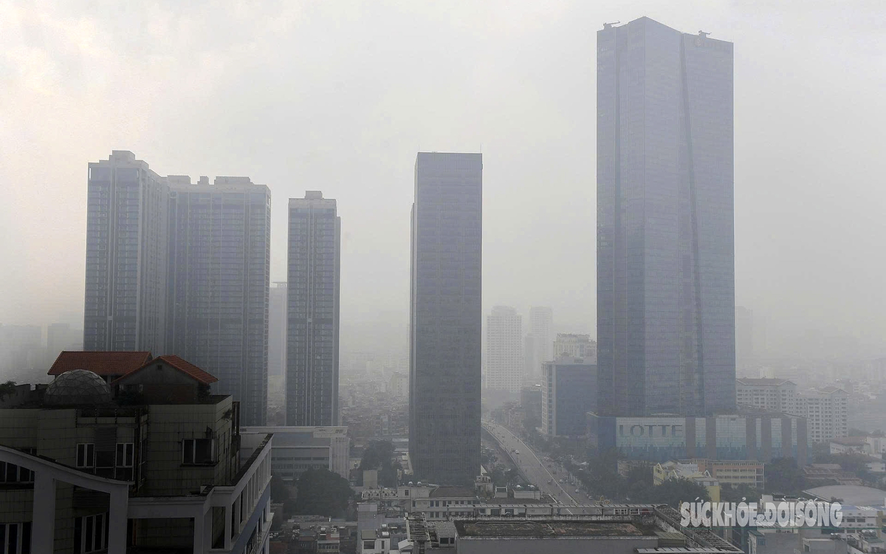 Sáng nay ô nhiễm không khí  bao trùm Hà Nội