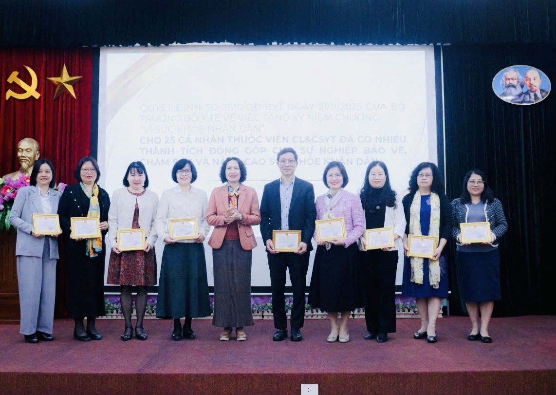 Tiếp tục khẳng định vai trò cơ quan tư vấn chiến lược tin cậy của ngành Y tế- Ảnh 5.