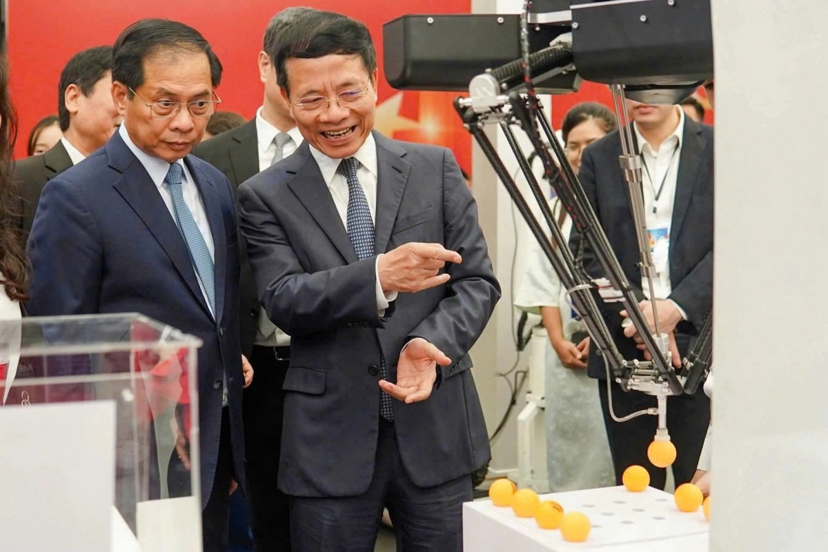 Bộ trưởng Nguyễn Mạnh Hùng: Khoa học công nghệ, đổi mới sáng tạo nâng tầm vị thế Việt Nam trong kỷ nguyên mới- Ảnh 1.