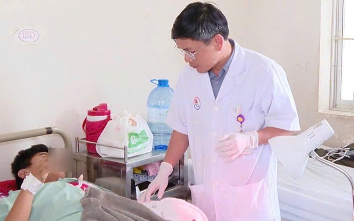 Người phụ nữ nhập viện với bàn tay vẫn còn kẹt nguyên trong máy xay thịt- Ảnh 3.