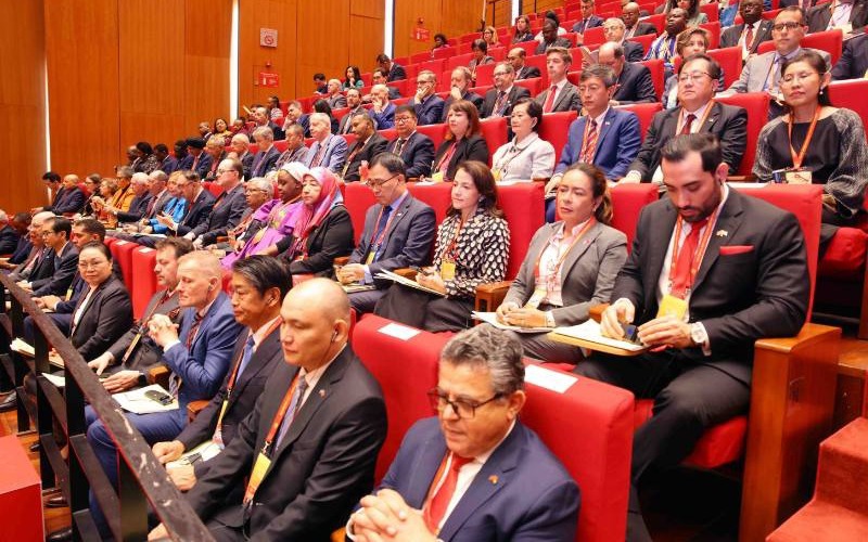 Đại hội XIV nhận 559 thư, điện mừng từ bạn bè quốc tế