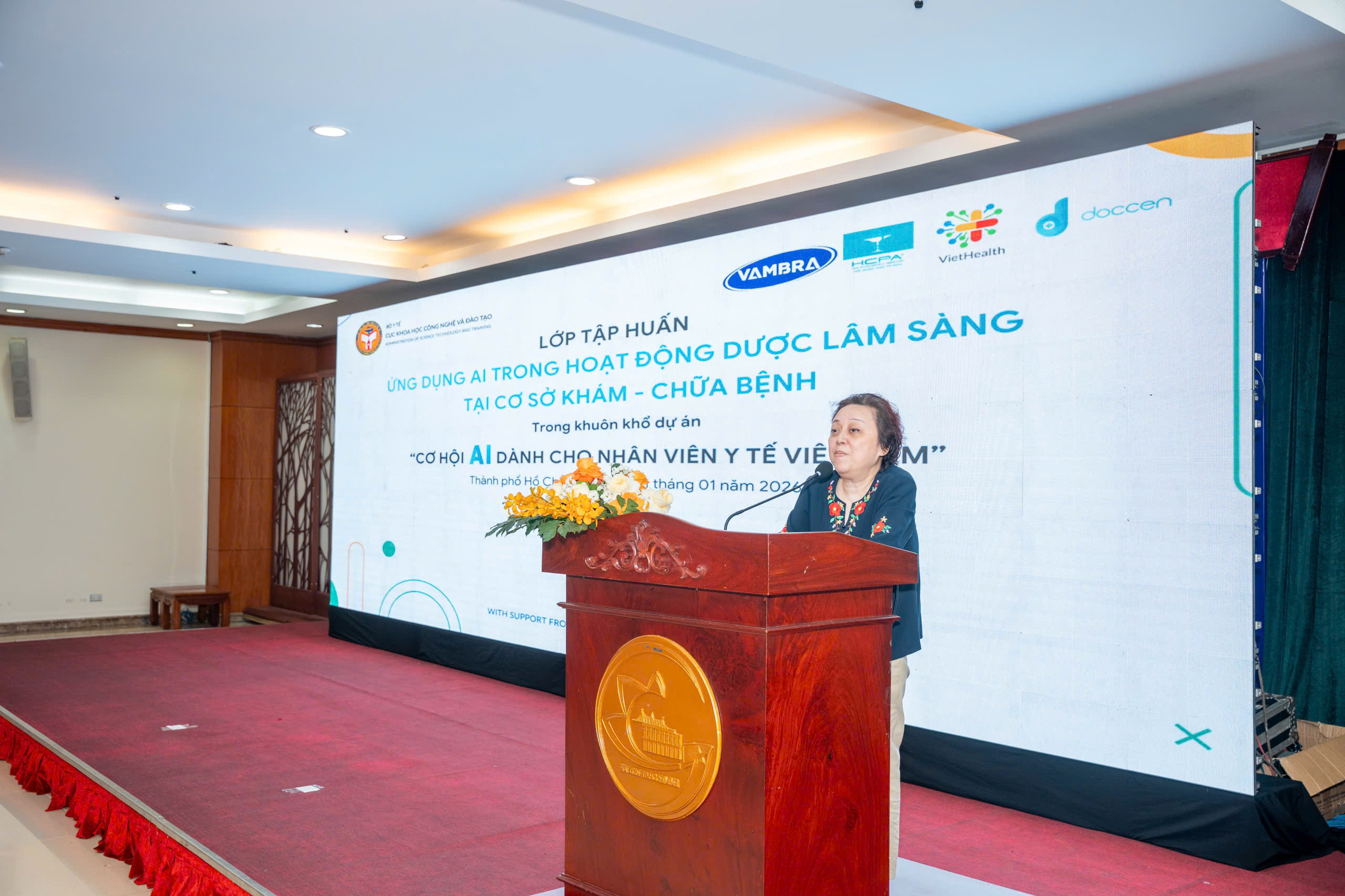 Đẩy mạnh ứng dụng AI, mở ra hướng tiếp cận mới cho dược sĩ bệnh viện trong kỷ nguyên số- Ảnh 1.