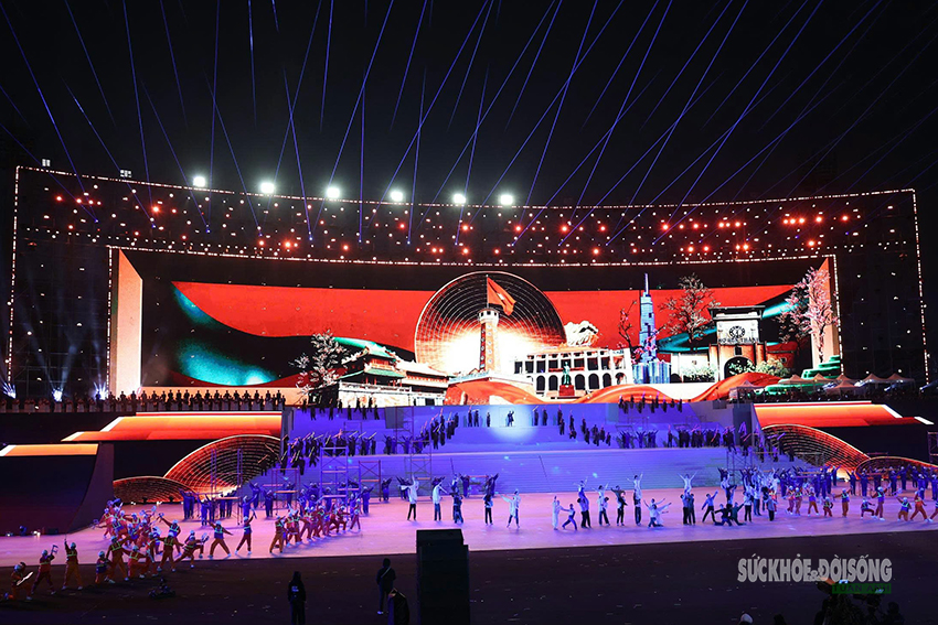 Sẵn sàng cho đêm nghệ thuật ‘Dưới lá cờ vẻ vang của Đảng’- Ảnh 11.