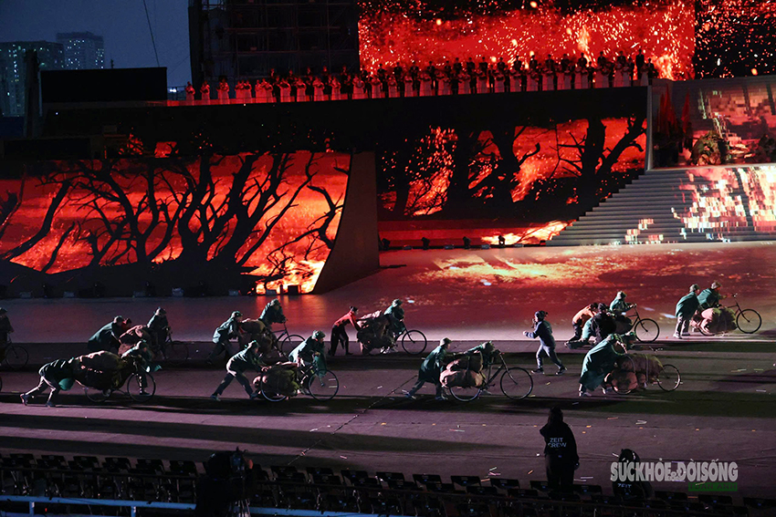 Sẵn sàng cho đêm nghệ thuật ‘Dưới lá cờ vẻ vang của Đảng’- Ảnh 7.