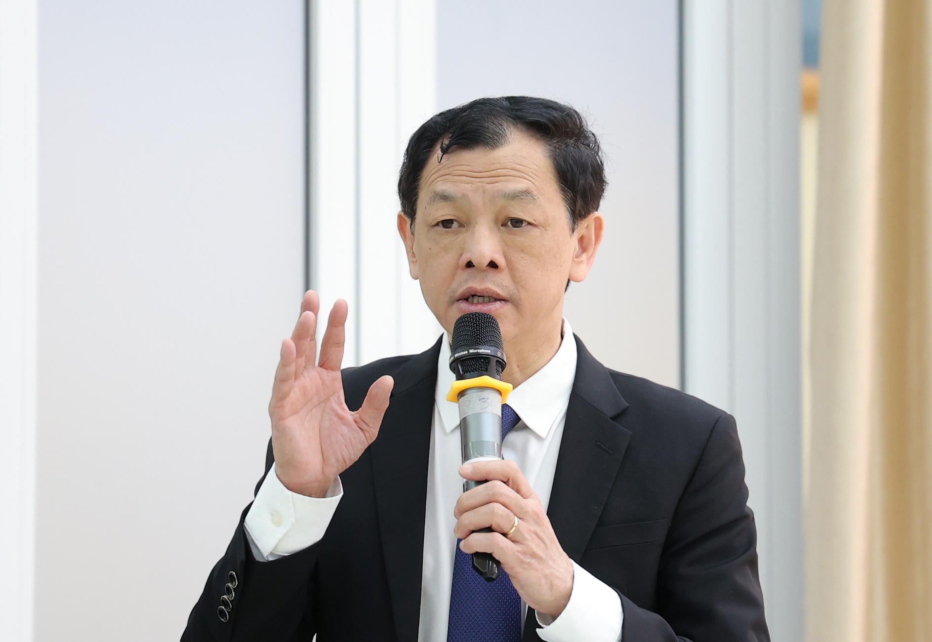 Thứ trưởng Nguyễn Tri Thức thăm, làm việc và chúc Tết Viện Kiểm nghiệm thuốc Trung ương- Ảnh 1. Thứ trưởng Nguyễn Tri Thức thăm, làm việc và chúc Tết Viện Kiểm nghiệm thuốc Trung ương- Ảnh 1.