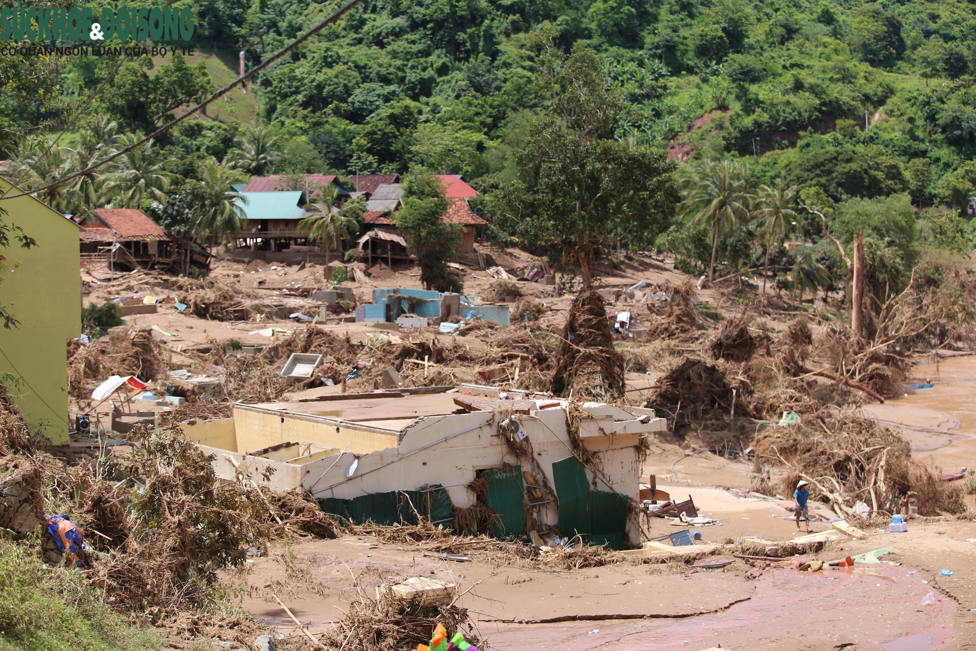 Nghệ An bố trí chỗ ở cho 480 hộ dân sau bão lũ, kinh phí hơn 143 tỷ đồng - Ảnh 1. Nghệ An bố trí chỗ ở cho 480 hộ dân sau bão lũ, kinh phí hơn 143 tỷ đồng - Ảnh 1.