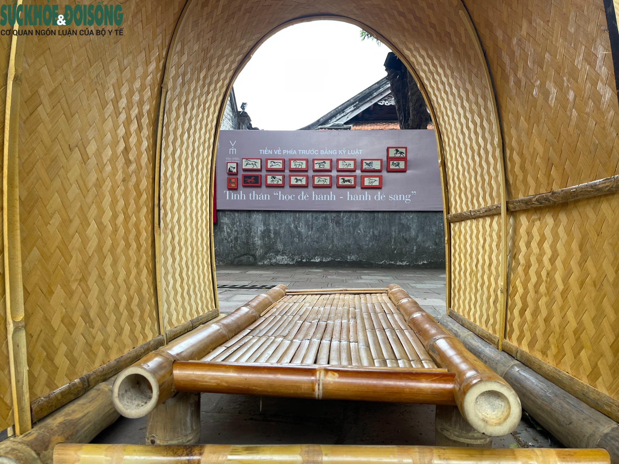 Tái hiện cảnh trường thi xưa giữa lòng Văn Miếu- Ảnh 6. Tái hiện cảnh trường thi xưa giữa lòng Văn Miếu- Ảnh 6.