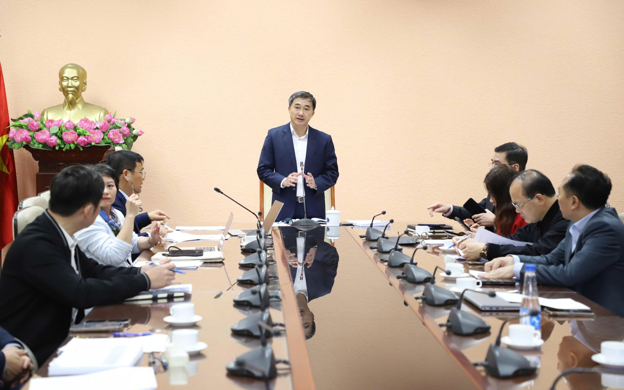 Phát huy trách nhiệm, đẩy nhanh xây dựng định mức kinh tế - kỹ thuật dịch vụ khám, chữa bệnh