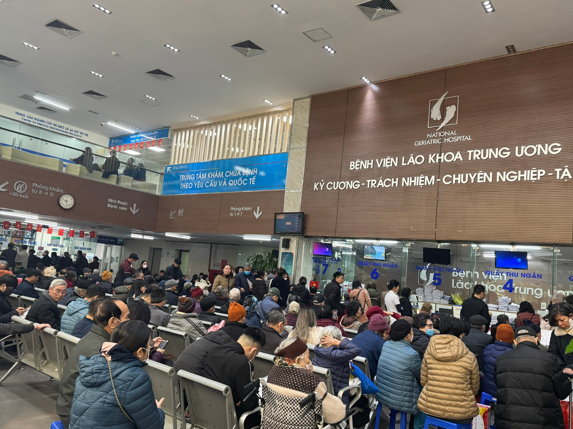 Chính sách miễn viện phí cho người dân là giải pháp 'đột phá trong đột phá'- Ảnh 11.