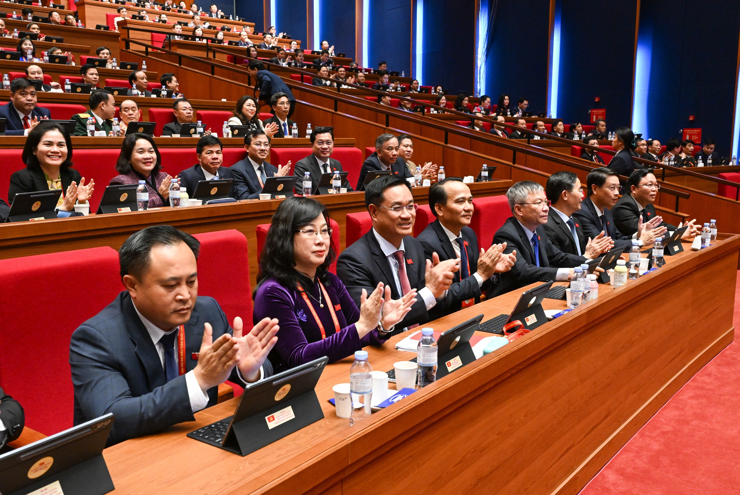 Bộ trưởng Đào Hồng Lan tiếp tục được tín nhiệm vào Ban Chấp hành Trung ương khoá XIV- Ảnh 1. Bộ trưởng Đào Hồng Lan tiếp tục được tín nhiệm vào Ban Chấp hành Trung ương khoá XIV- Ảnh 1.