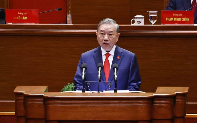 Đồng chí Tô Lâm tái đắc cử Tổng Bí thư Ban Chấp hành Trung ương Đảng khoá XIV- Ảnh 2. Tổng Bí thư Tô Lâm: Công tác cán bộ phải thực sự là "then chốt của then chốt"