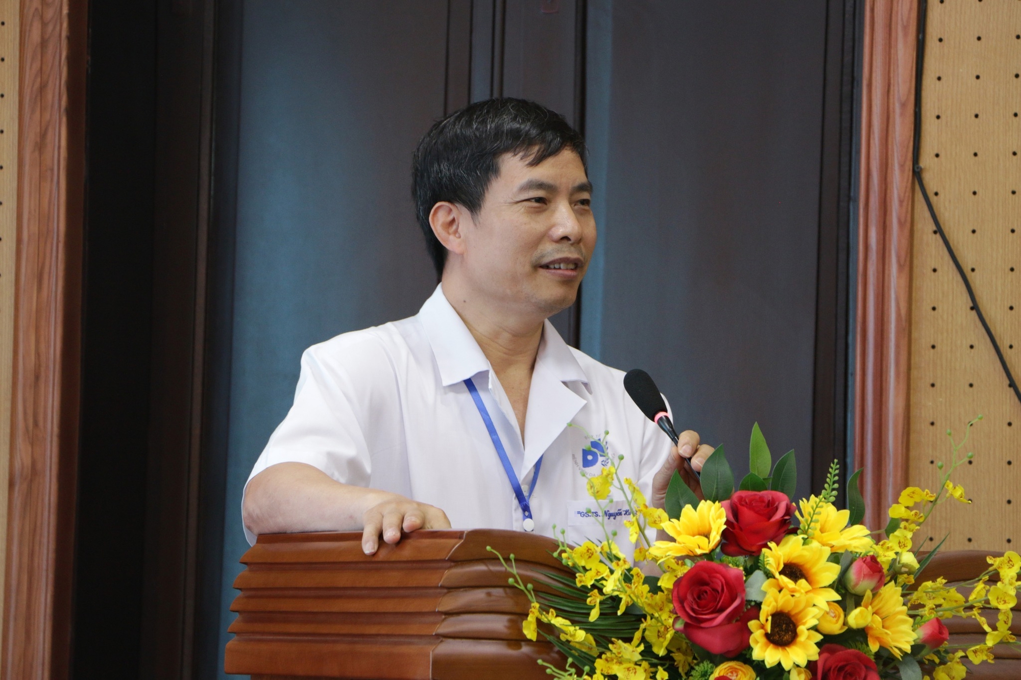 Làm đẹp cấp tốc đón Tết, nhiều ca nhập viện vì tin quảng cáo- Ảnh 2. Làm đẹp cấp tốc đón Tết, nhiều ca nhập viện vì tin quảng cáo- Ảnh 2.