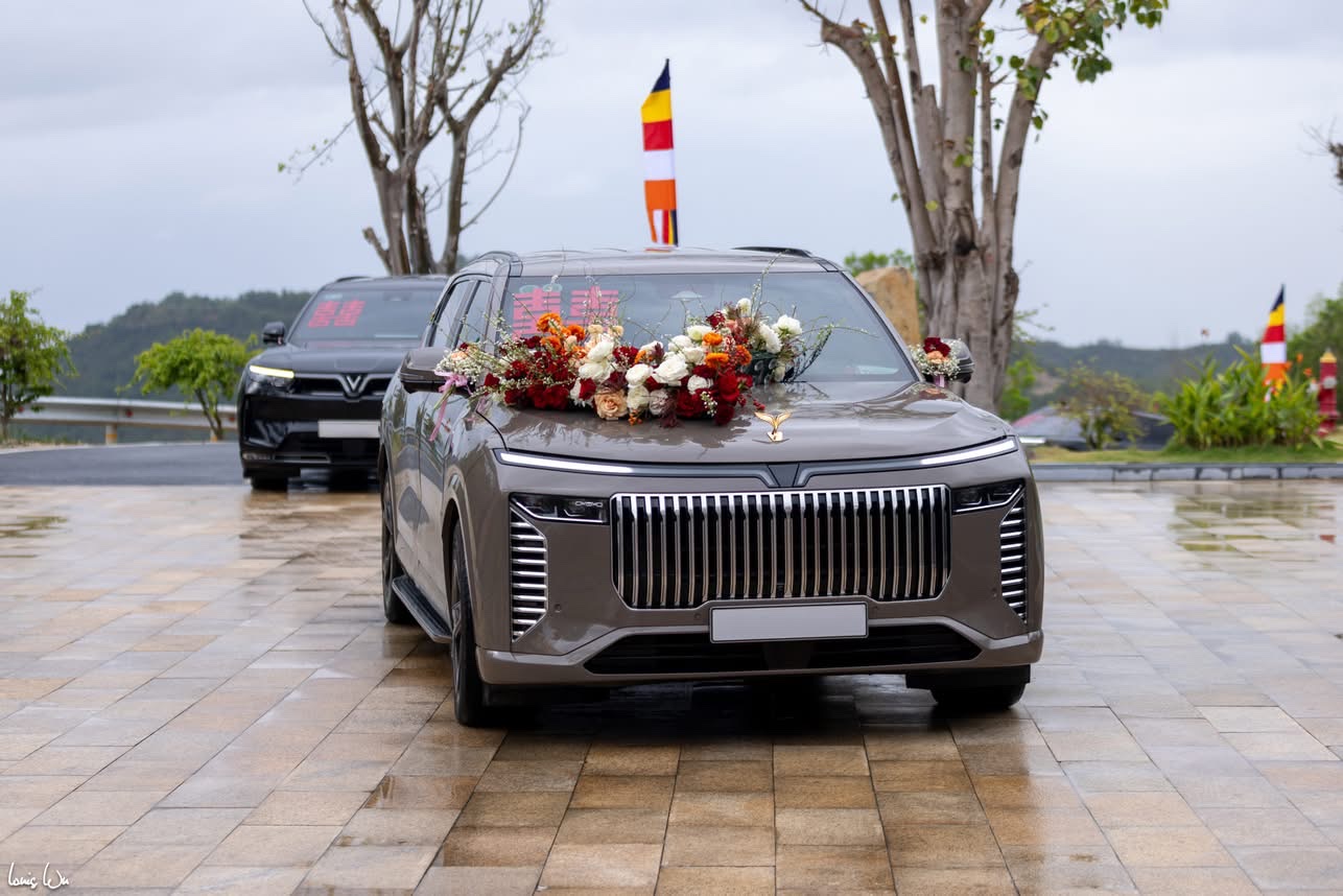 3 chi tiết trong đám cưới Á hậu Phương Nhi - doanh nhân Minh Hoàng được bàn luận nhiều nhất trên mạng xã hội- Ảnh 9.