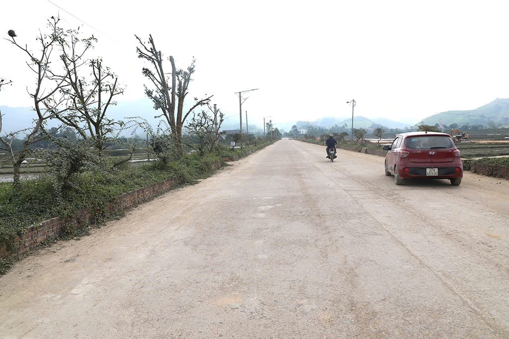 Hàng trăm hộ dân Nghệ An hiến đất mở đường- Ảnh 3.