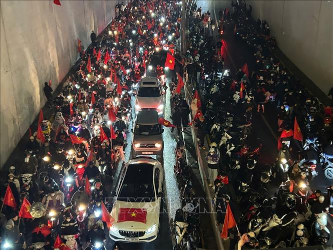 Hà Nội: Đêm không ngủ mừng U23 Việt Nam giành huy chương đồng châu Á- Ảnh 6.