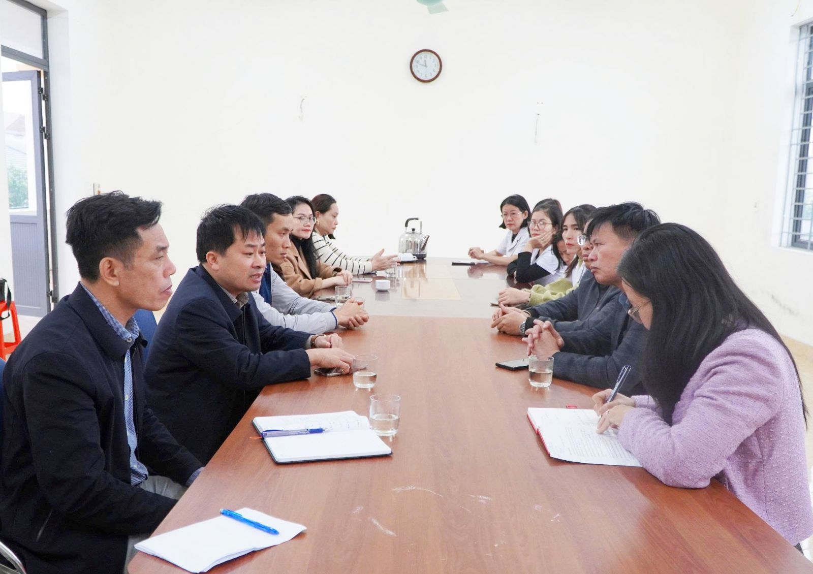 Y tế dự phòng Hà Tĩnh tiếp tục là 'tuyến đầu' trong giai đoạn vận hành chính quyền hai cấp- Ảnh 2. Y tế dự phòng Hà Tĩnh tiếp tục là 'tuyến đầu' trong giai đoạn vận hành chính quyền hai cấp- Ảnh 2.