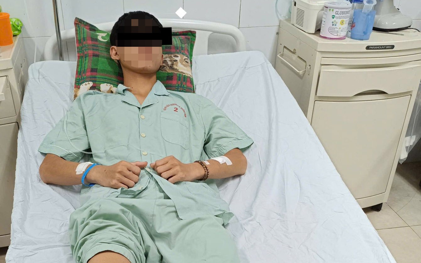 Chạy đua với thời gian cứu cháu bé bị rắn cạp nia cắn- Ảnh 2.