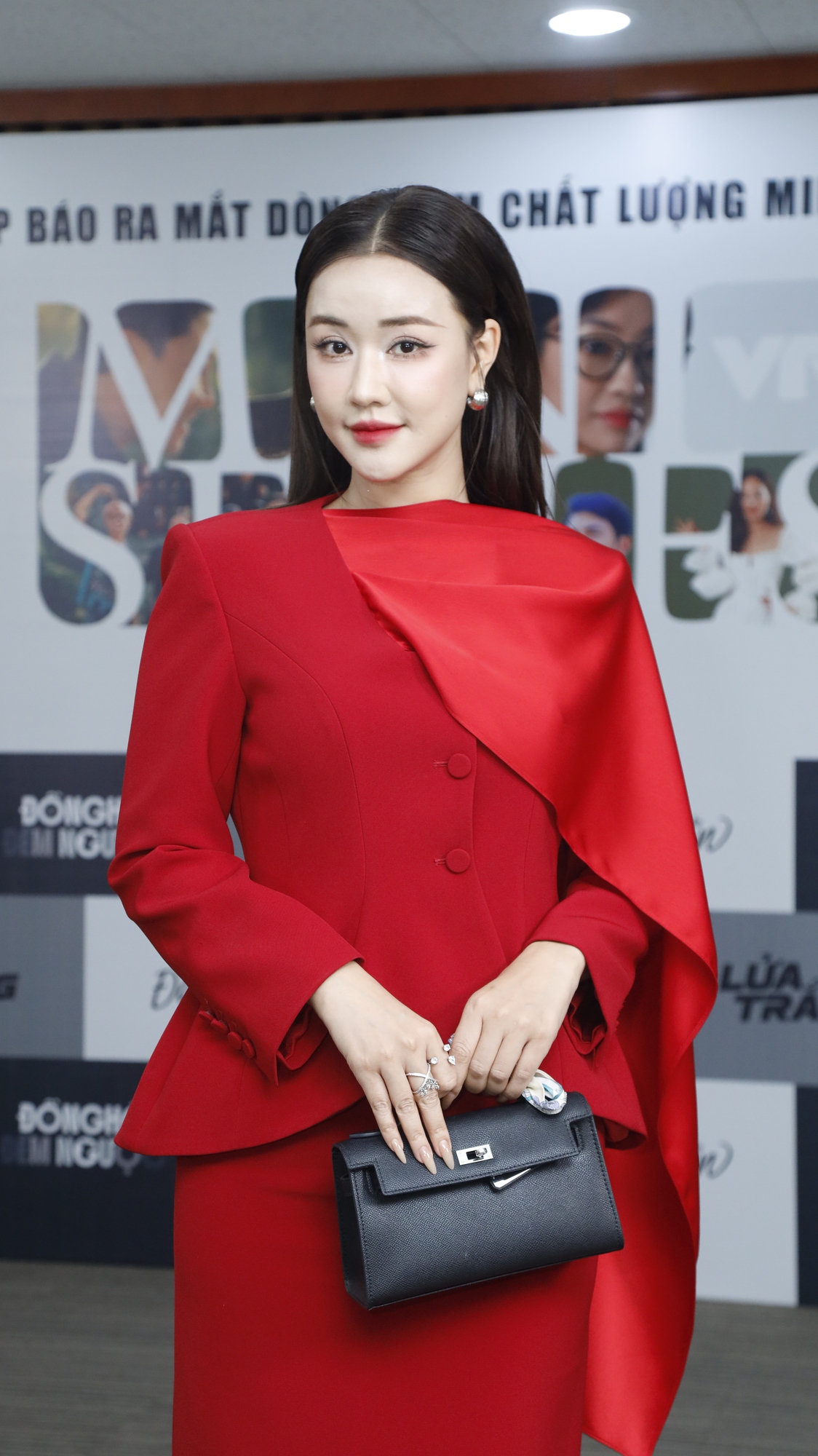 'Tứ đại mỹ nhân' trong phim góc khuất đời sống hoa hậu sắp lên sóng VTV là những ai?- Ảnh 8. 'Tứ đại mỹ nhân' trong phim góc khuất đời sống hoa hậu sắp lên sóng VTV là những ai?- Ảnh 8.