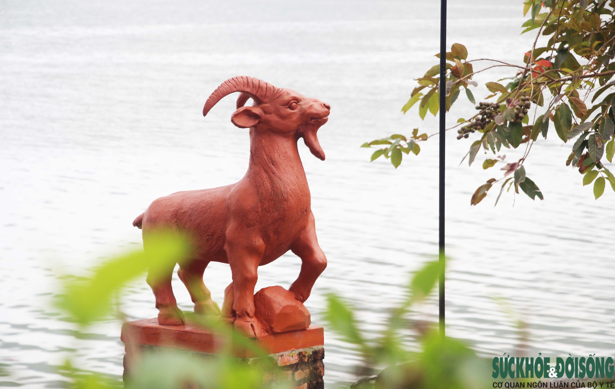 Làng gốm 500 năm tuổi tất bật vào mùa làm linh vật ngựa- Ảnh 11. Làng gốm 500 năm tuổi tất bật vào mùa làm linh vật ngựa- Ảnh 11.