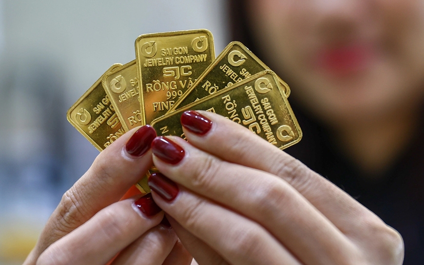 Giá vàng hôm nay ngày 26/1 đồng loạt tăng rất mạnh lên đỉnh