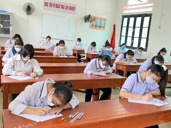 Hải Phòng 'chốt' môn thi thứ 3 vào lớp 10 công lập- Ảnh 1.