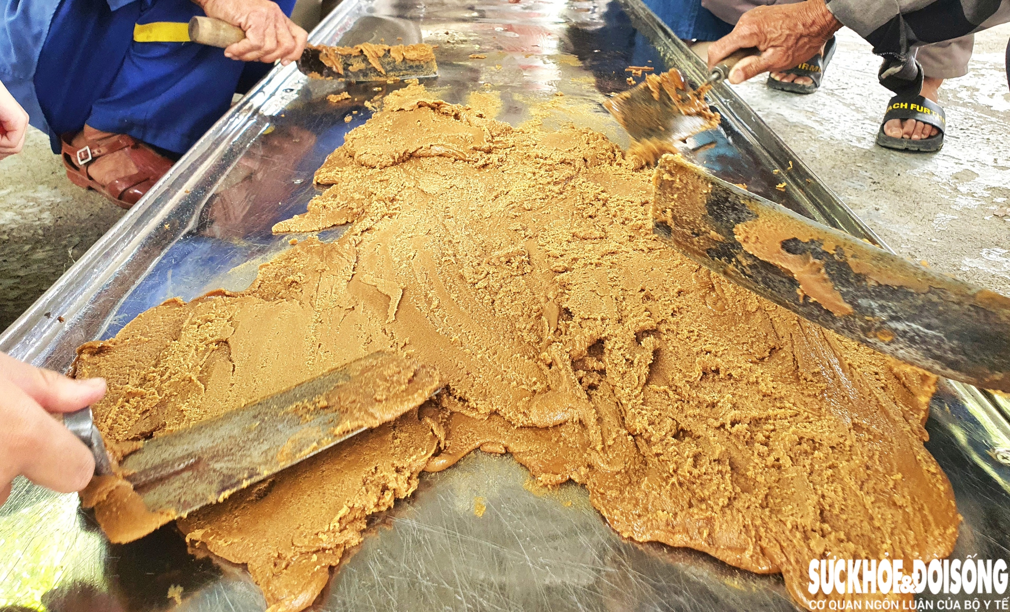 Về đất Quảng xem nấu đường thủ công, nhớ vị Tết xưa- Ảnh 7.