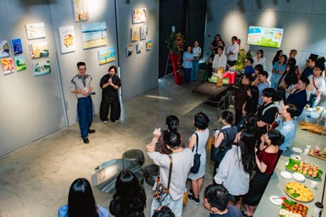 'Đeo nhẫn ăn mì thôi cũng được rồi' – Khi những chuyến đi trở thành hành trình chữa lành- Ảnh 3. 'Đeo nhẫn ăn mì thôi cũng được rồi' – Khi những chuyến đi trở thành hành trình chữa lành- Ảnh 3.