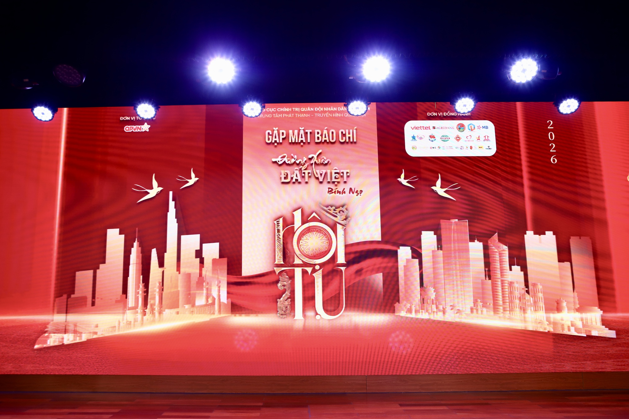 Hé lộ chương trình quy mô quốc gia - quốc tế mừng Xuân Bính Ngọ 2026 'Đường xuân đất Việt'- Ảnh 2.