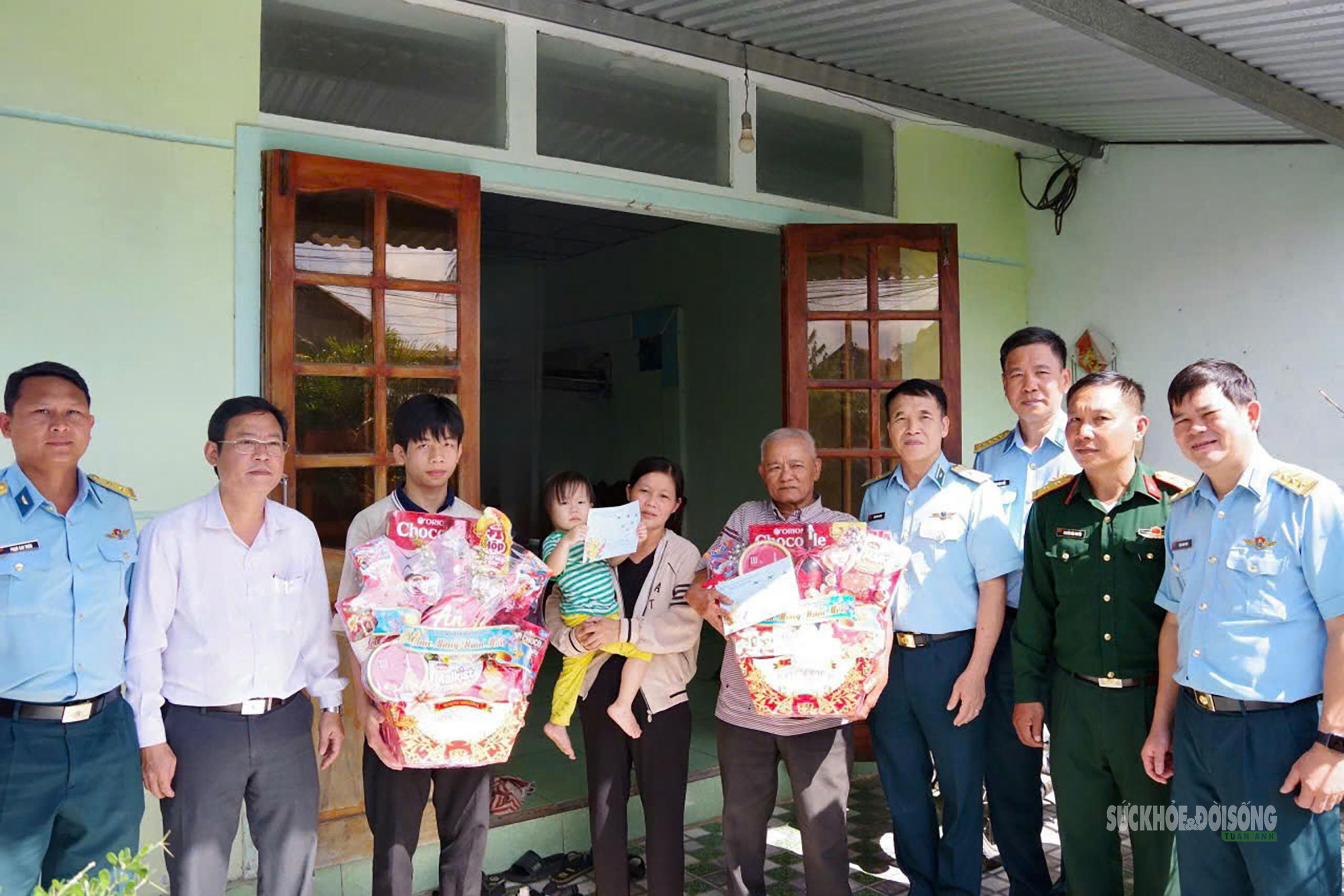 Khen thưởng học sinh lớp 11 vì hành động cứu nạn- Ảnh 2.