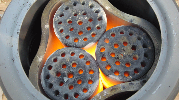 Những phương pháp tưởng chừng quen thuộc này lại tiềm ẩn nguy cơ tử vong cao do khí CO. Ảnh minh họa