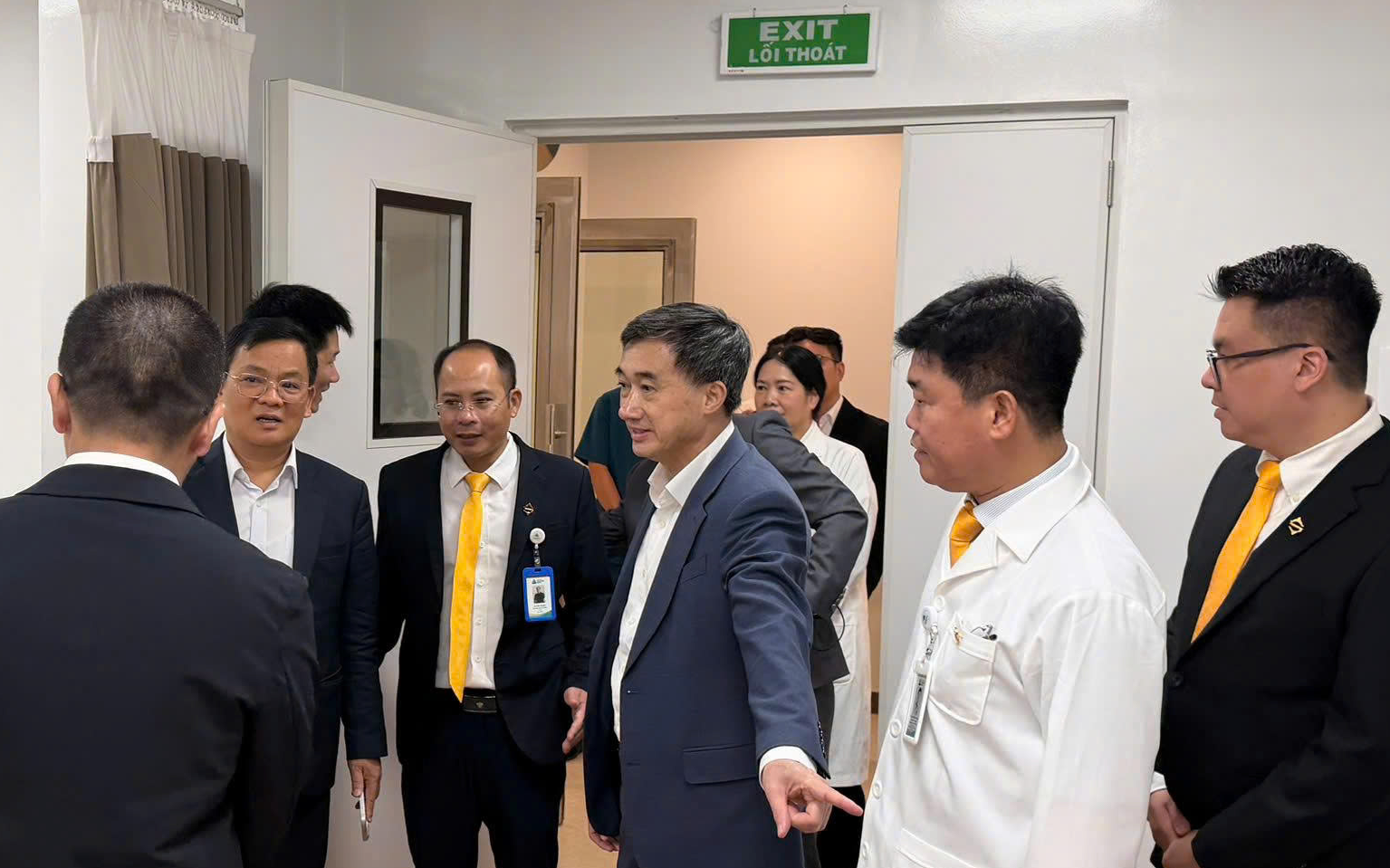 Lần đầu triển khai lọc máu liên tục cứu sống bệnh nhân nguy kịch tại Phú Quốc- Ảnh 2.