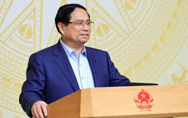 Thủ tướng: Tăng cường thanh tra công trình, dự án lớn, không để 'khuyết điểm nhỏ tích tụ thành sai phạm lớn'- Ảnh 3. Thủ tướng phát động phong trào thi đua đổi mới sáng tạo, chuyển đổi số, chuyển đổi xanh