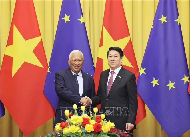 Tuyên bố chung về việc nâng cấp quan hệ giữa Việt Nam và EU lên Đối tác chiến lược toàn diện- Ảnh 1. Tuyên bố chung về việc nâng cấp quan hệ giữa Việt Nam và EU lên Đối tác chiến lược toàn diện- Ảnh 1.