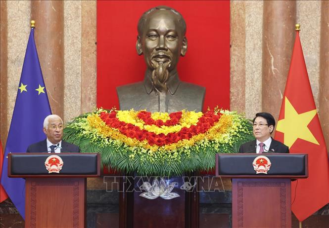 Tuyên bố chung về việc nâng cấp quan hệ giữa Việt Nam và EU lên Đối tác chiến lược toàn diện- Ảnh 2. Tuyên bố chung về việc nâng cấp quan hệ giữa Việt Nam và EU lên Đối tác chiến lược toàn diện- Ảnh 2.