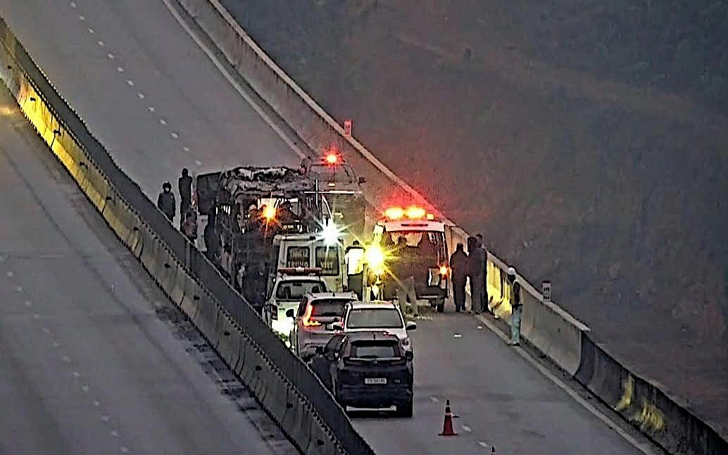 4 ngày nghỉ Tết Dương lịch 2026: 94 người tử vong vì tai nạn giao thông- Ảnh 1. Tai nạn giao thông giảm sâu trong ngày thứ 3 nghỉ Tết Dương lịch