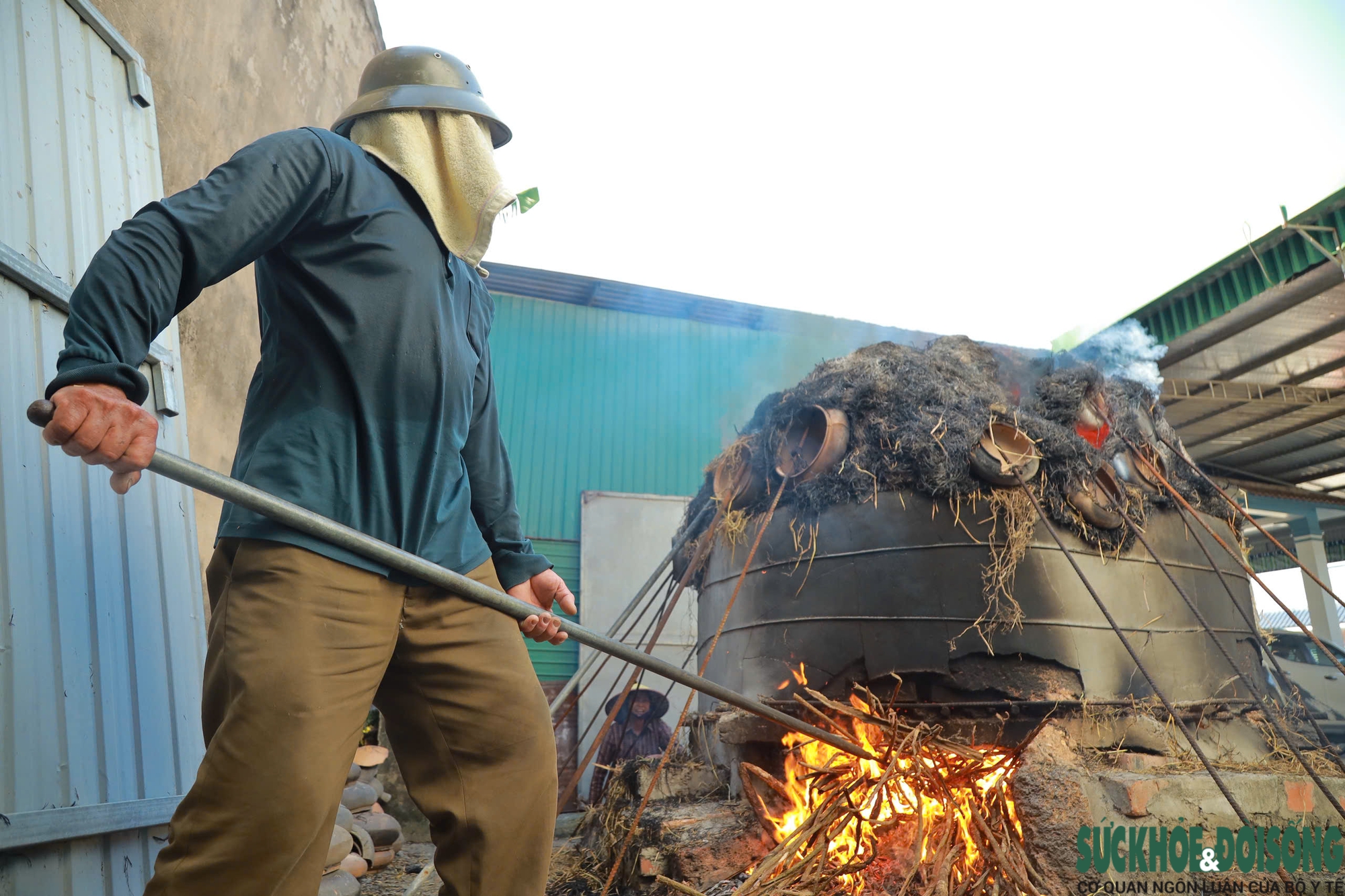 Làng 'nắn đất'- Ảnh 1.