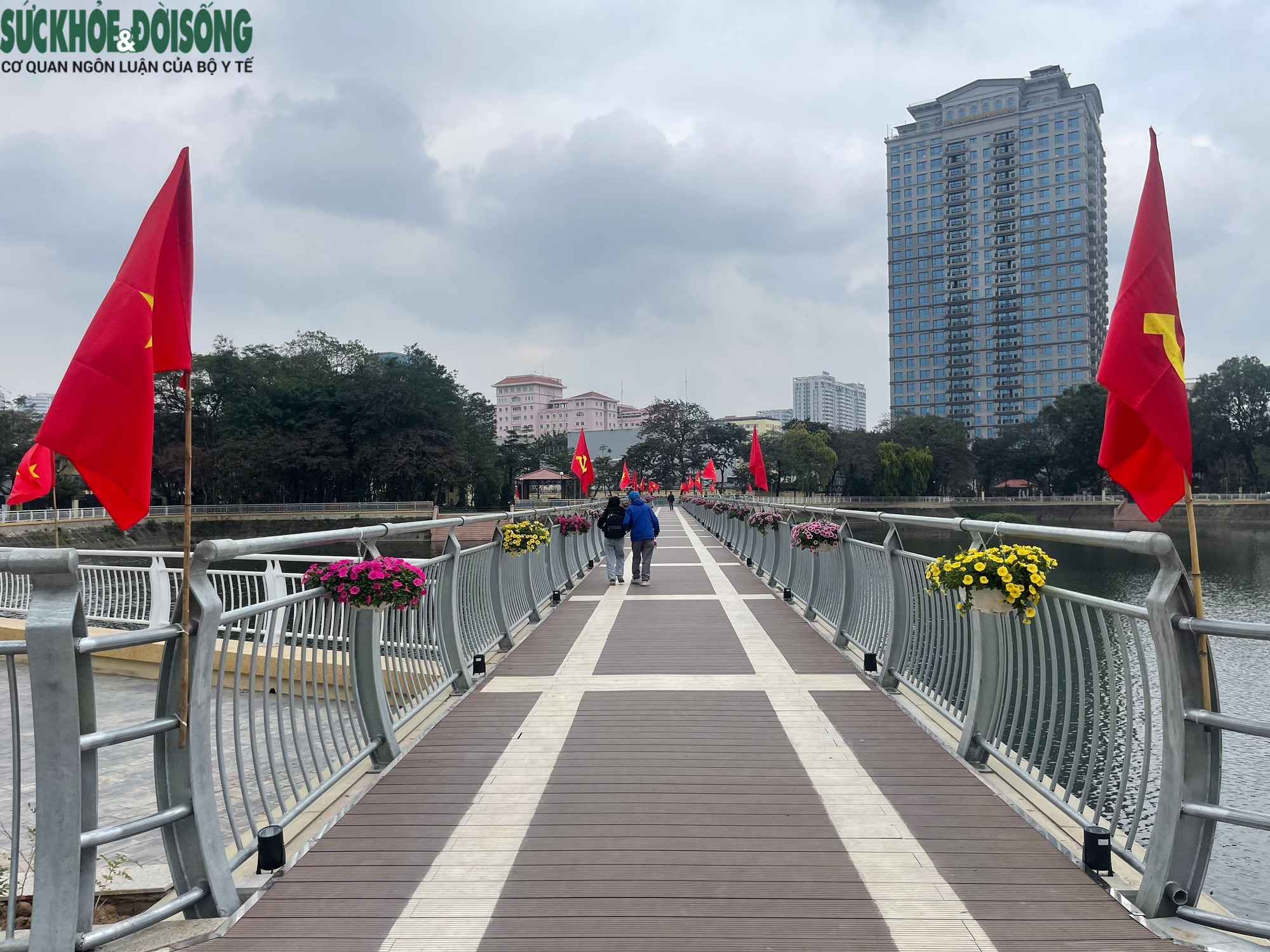 Cận cảnh diện mạo mới của Công viên Nghĩa Đô, Hà Nội- Ảnh 3.