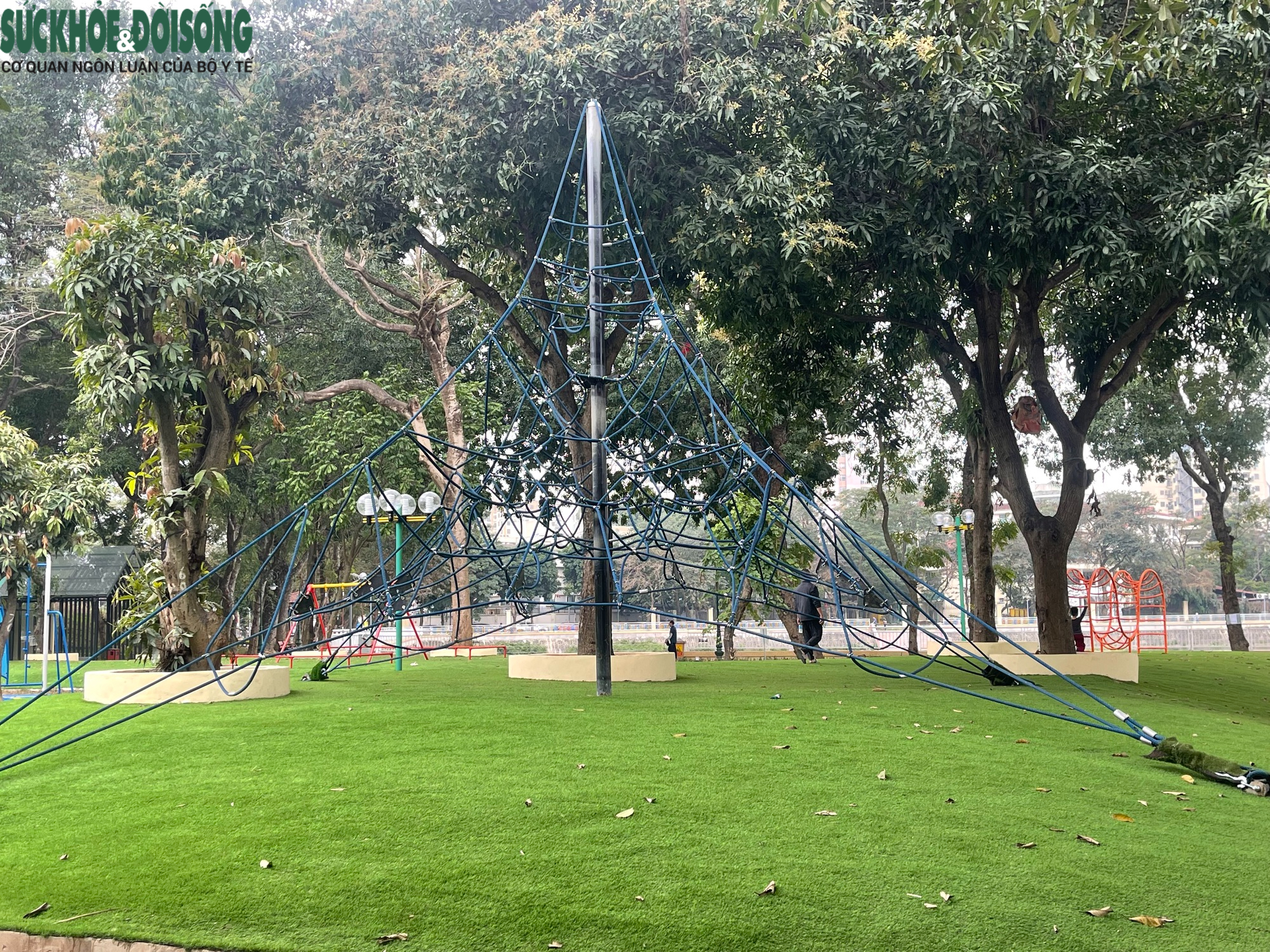 Cận cảnh diện mạo mới của Công viên Nghĩa Đô, Hà Nội- Ảnh 7.