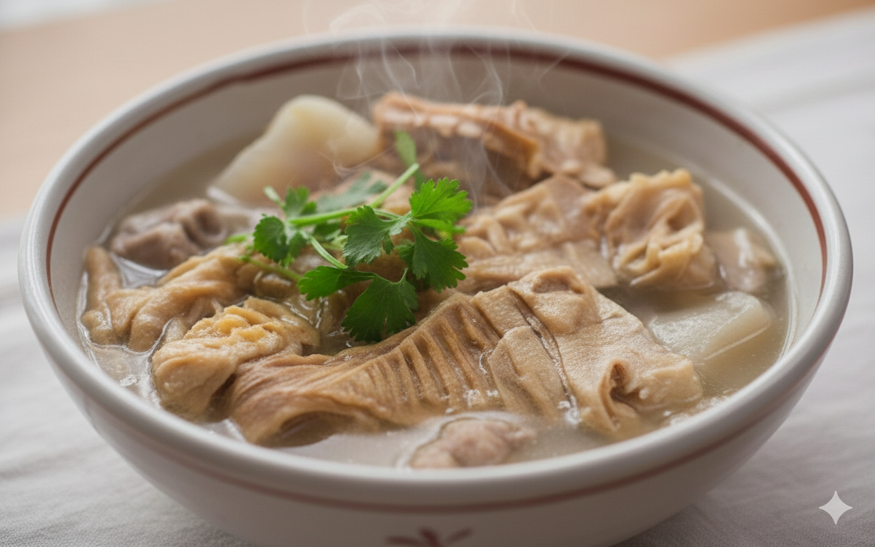 Tại sao mâm cỗ Tết miền Bắc không thể thiếu canh măng khô?