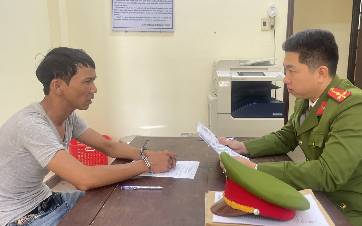 Tham ô tiền đơn hàng, hai nhân viên giao hàng nhanh bị khởi tố- Ảnh 2.