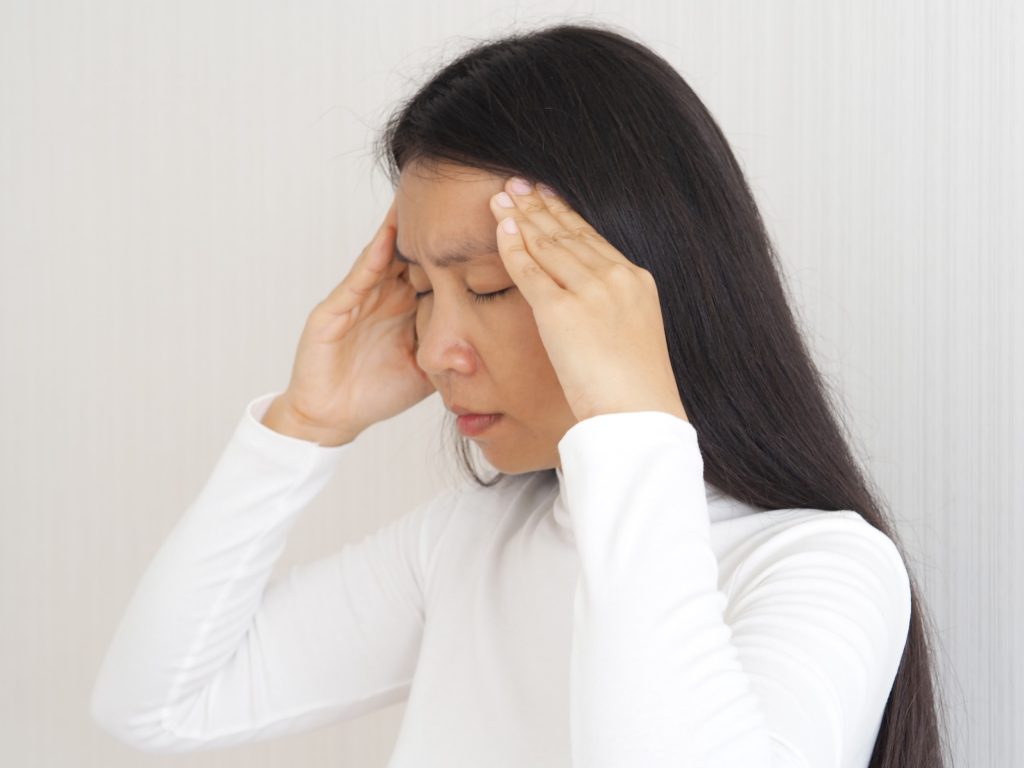 Uống gì để hỗ trợ khắc phục những cơn thiếu máu não?- Ảnh 1.