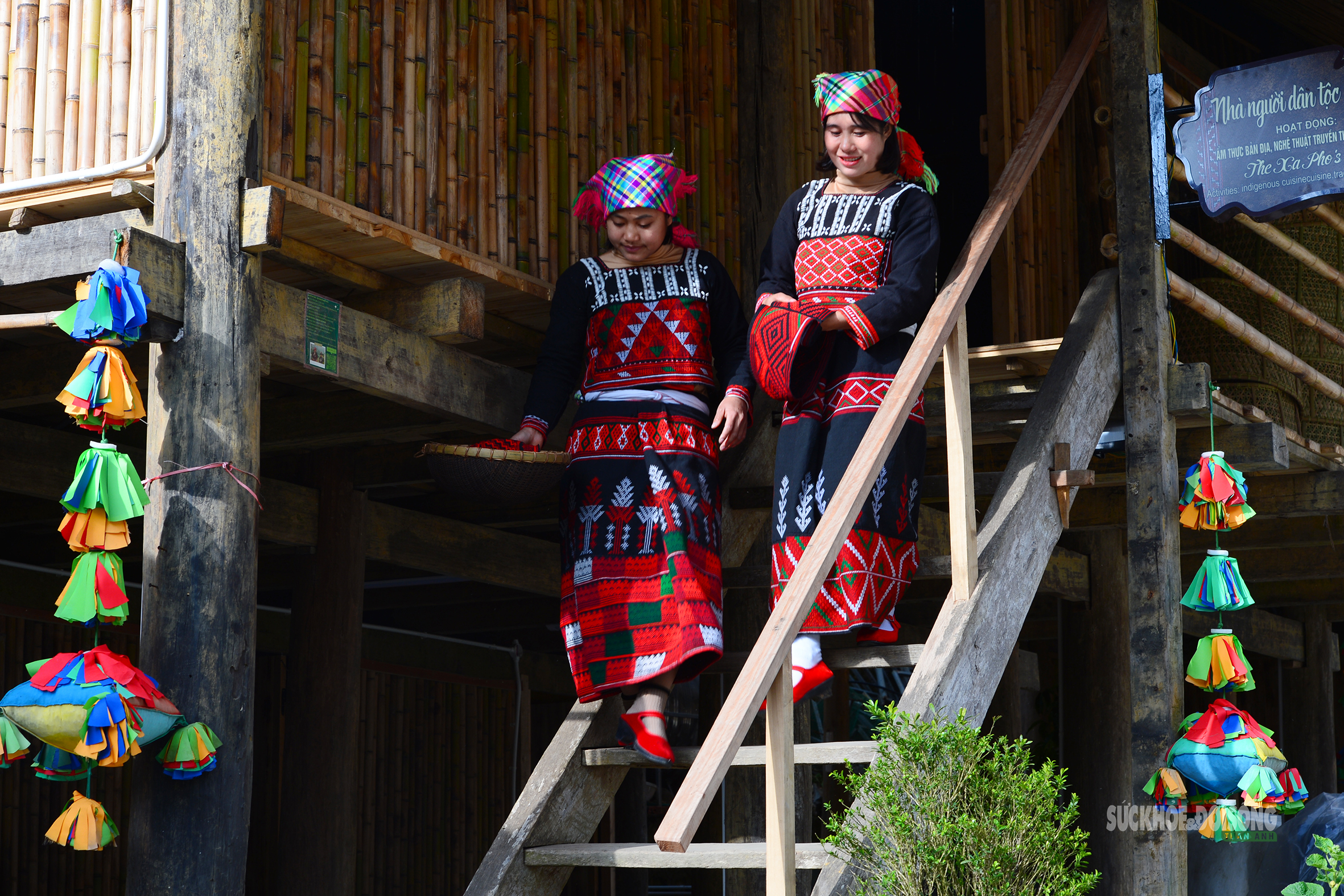 Không gian văn hóa Sa Pa, nơi tinh hoa các dân tộc Tây Bắc hội tụ- Ảnh 1. Không gian văn hóa Sa Pa, nơi tinh hoa các dân tộc Tây Bắc hội tụ- Ảnh 1.