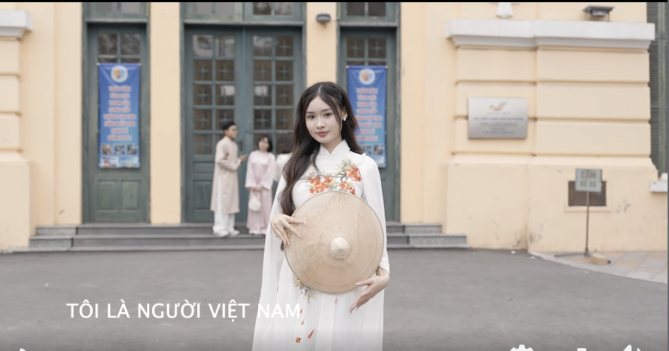 Nữ sinh quê Hải Phòng nhận tin vui tại Miss World Vietnam 2025- Ảnh 3.